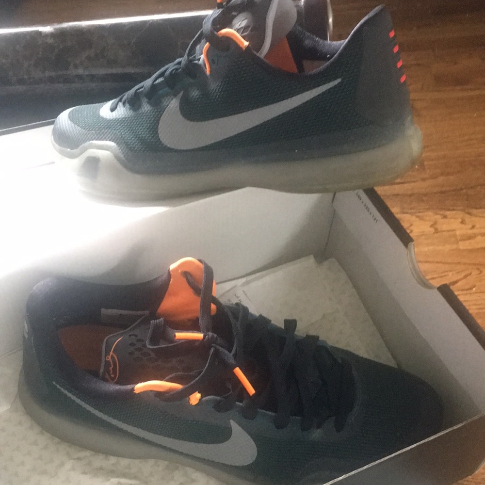 Kobe 10